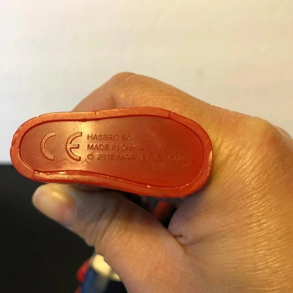 Marvel Spiderman Action Figure toy - Picture 5 of 9